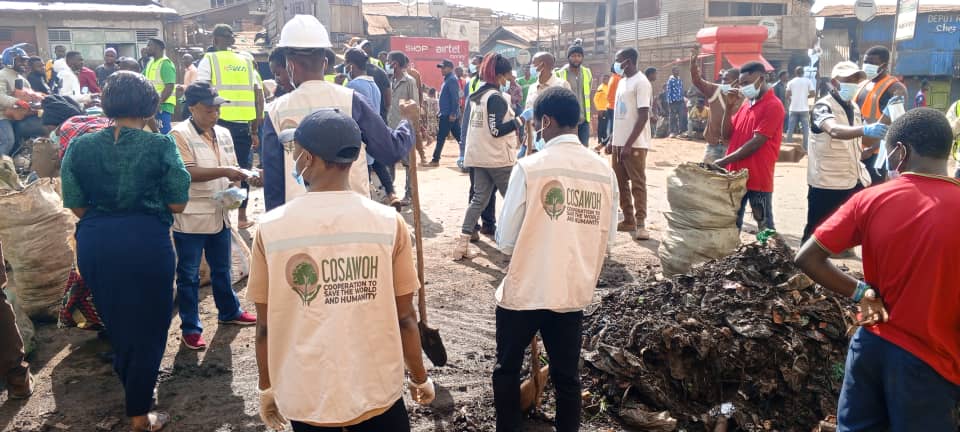 Bukavu: L’ONG COSAWOH célèbre la journée « Zéro déchet » avec la population de Cahi